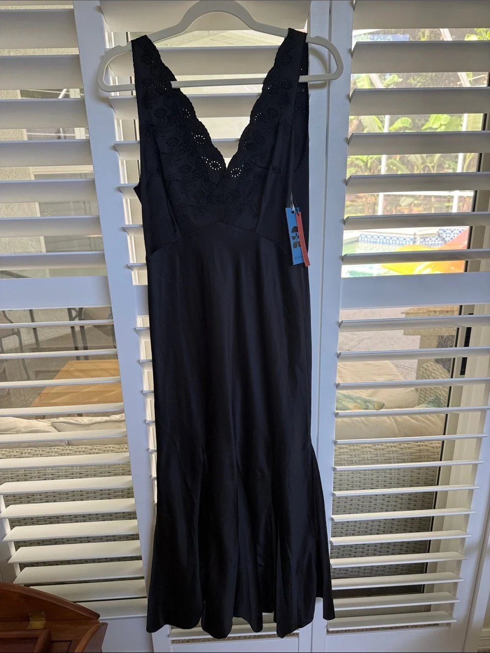Hunter Bell NWT Size 4 Lulu Dress Black Embroidered Satin